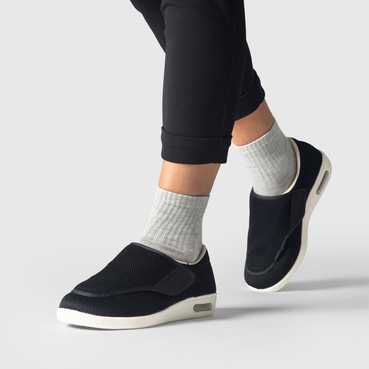 Chloe Stretch No-Tie Wide Shoes w/ Adjustable Closure