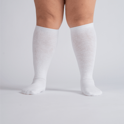 Padded Extra-Stretch Knee Socks - White